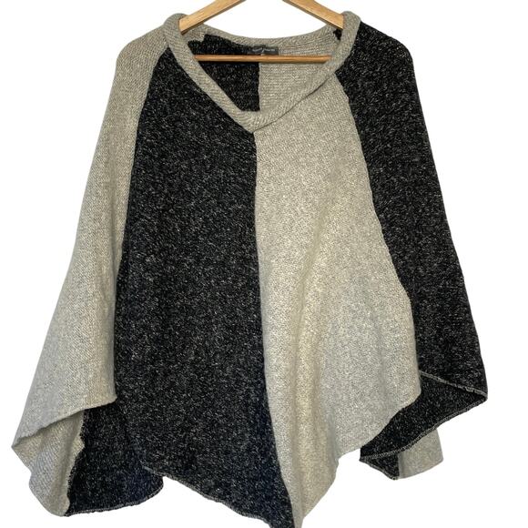 Donni Charm Cape Shawl Wool Quiet Luxury Warm Soft Cozy Cottagecore Cabincore - Picture 1 of 8